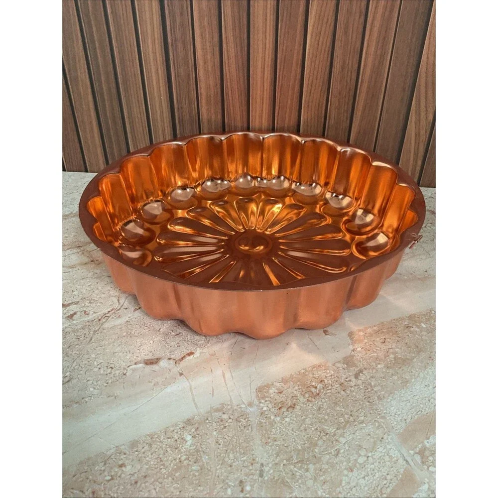 vintage copper  mold  Wall Decor 11.25” Diameter 2.75”